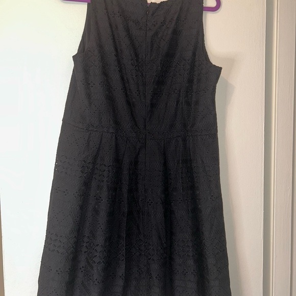 Loft Elegant Black Lace Dress - Picture 6 of 7